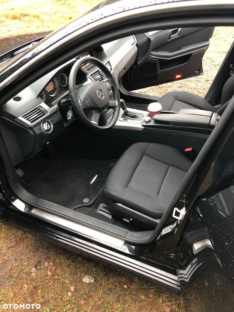 Mercedes-Benz Klasa E - 6