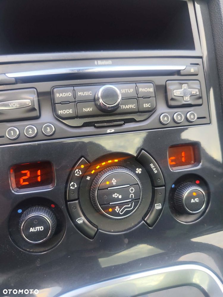 Peugeot 5008 2.0 HDi Premium - 9