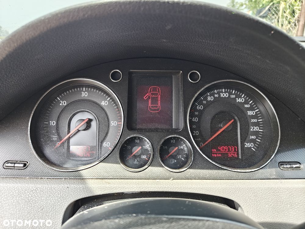 Volkswagen Passat 2.0 TDI DPF Comfortline - 5