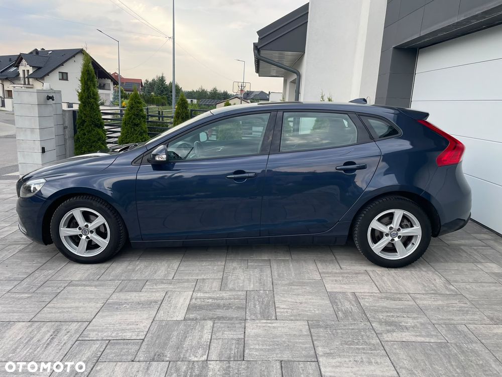 Volvo V40 D2 Summum - 8