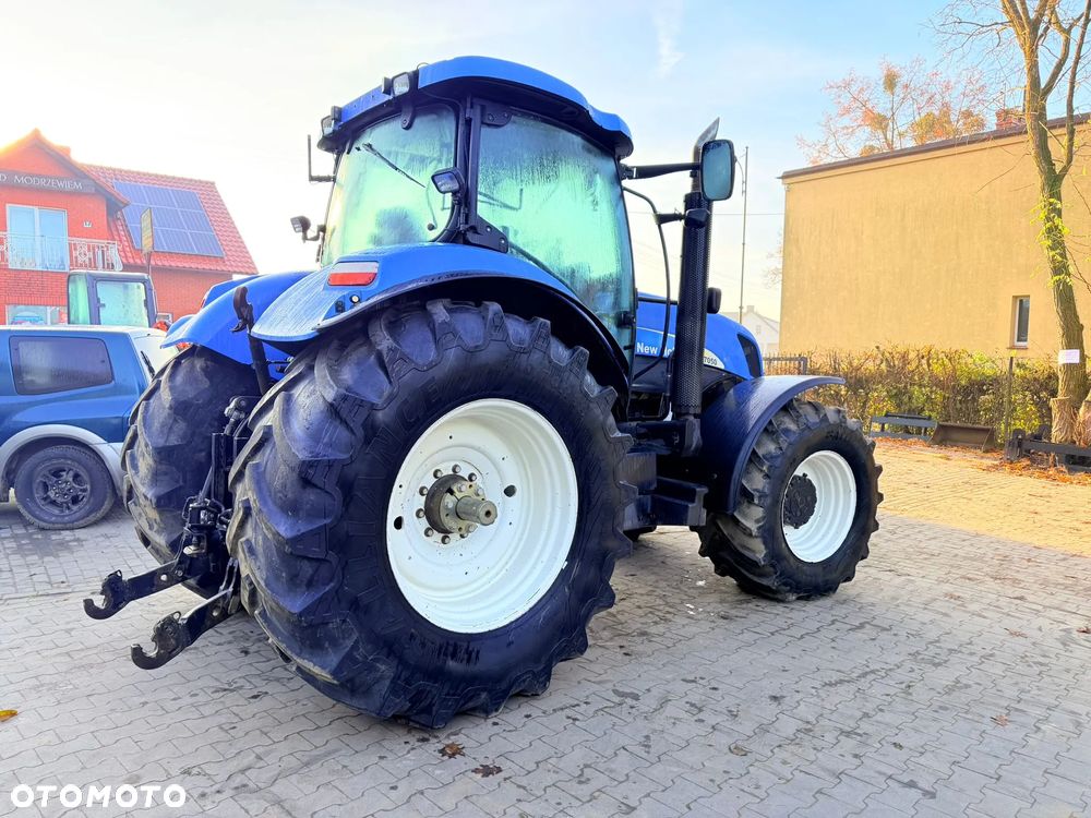 New Holland T7050 - 6