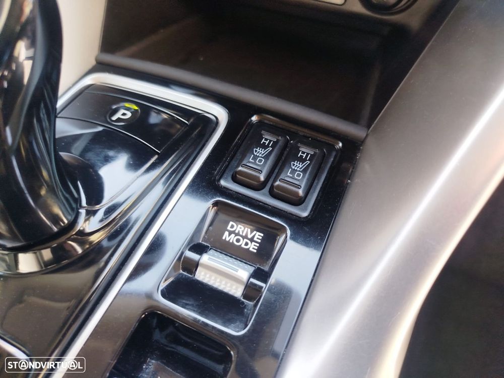 Mitsubishi Eclipse Cross - 17