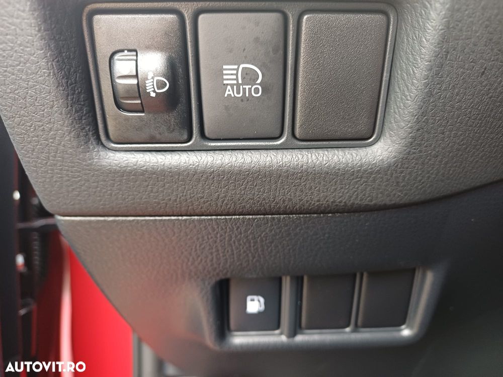 Toyota C-HR 1.8 HSD 122 CP 4x2 CVT Core - 13