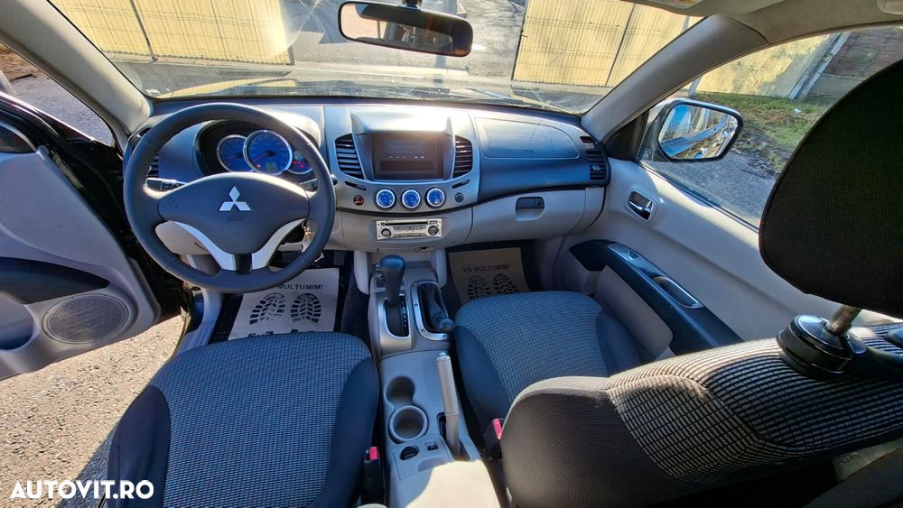 Mitsubishi L200 Pick Up 4x4 Autm. Intense Double Cab - 13