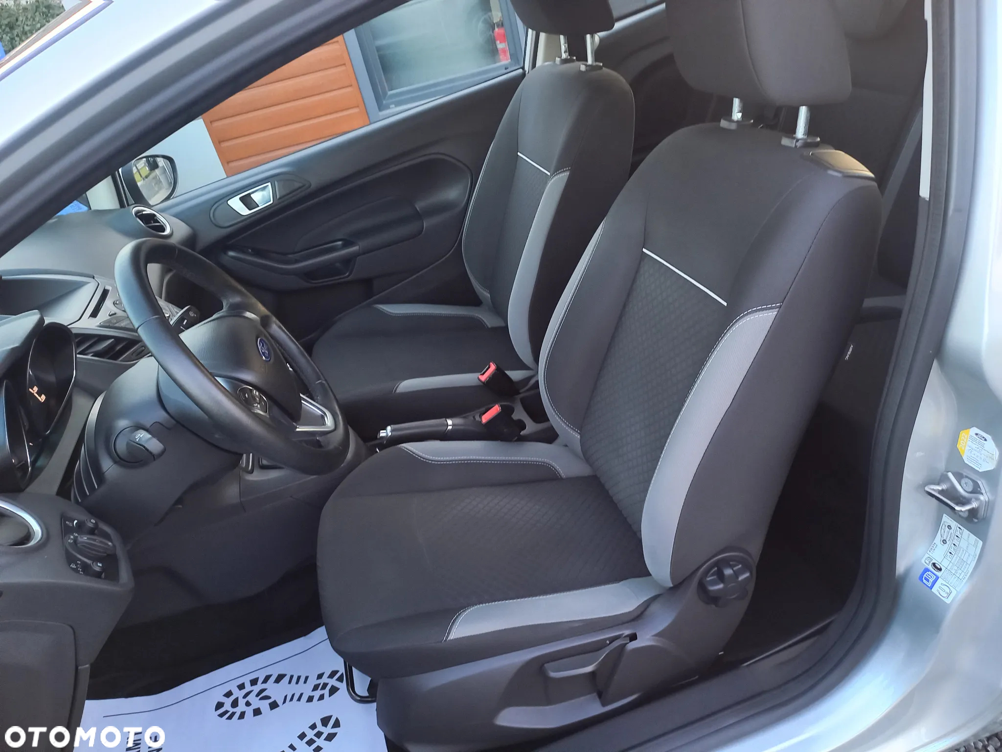 Ford Fiesta 1.0 Ambiente - 13