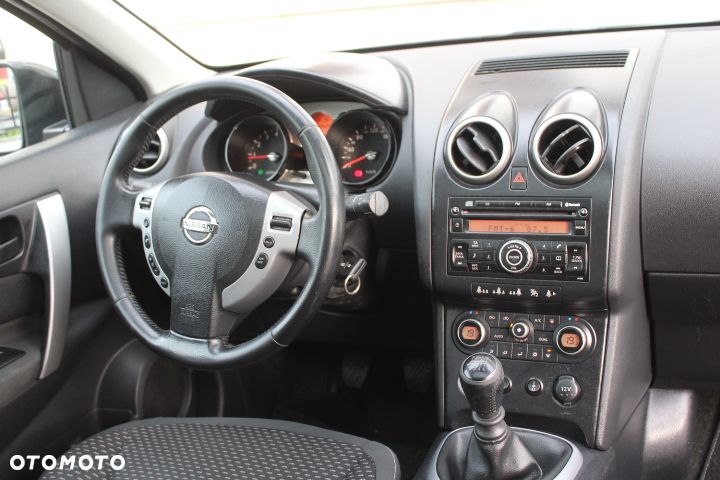 Nissan Qashqai - 14