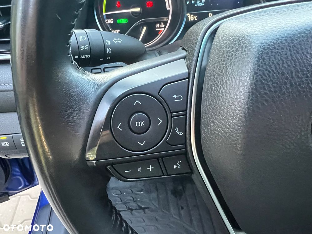 Toyota Camry 2.5 Hybrid Comfort CVT - 18