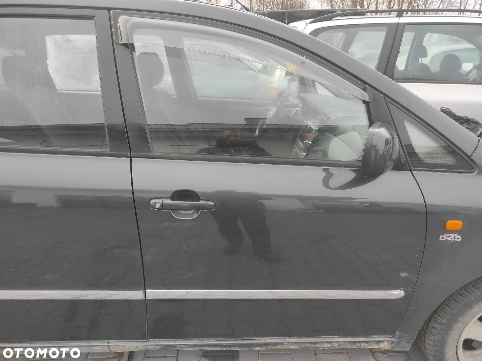 DRZWI KOMPLETNE PRAWY PRZÓD TOYOTA AVENSIS VERSO 1E2 - 1