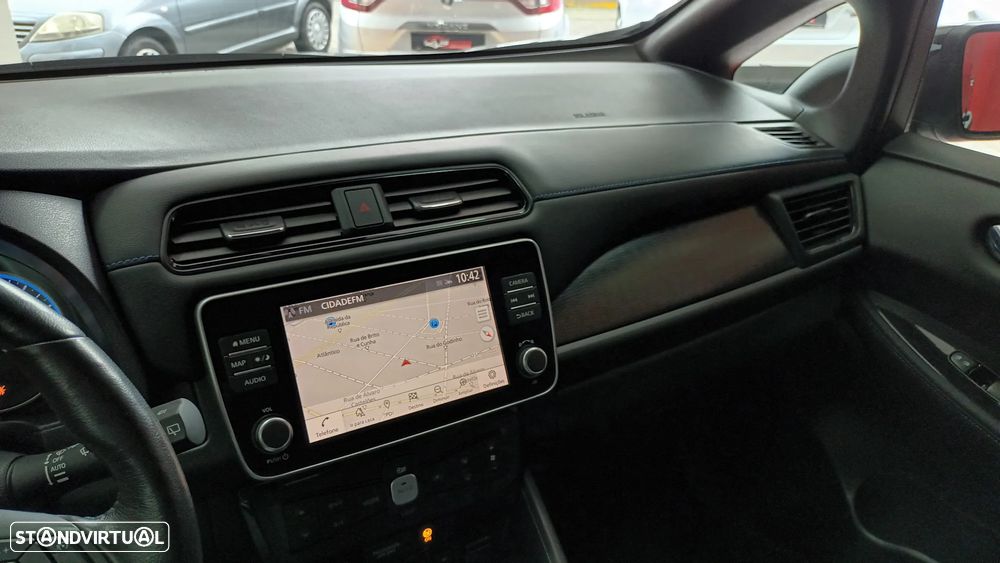 Nissan Leaf Visia - 34