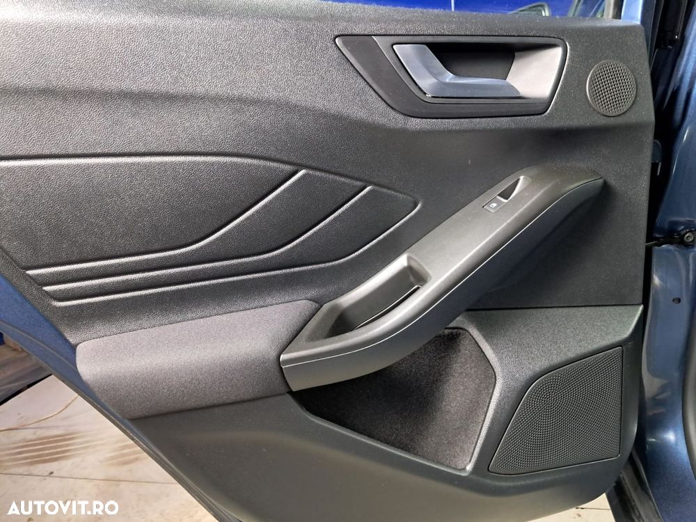 FORD Focus 2023 — imagine 27