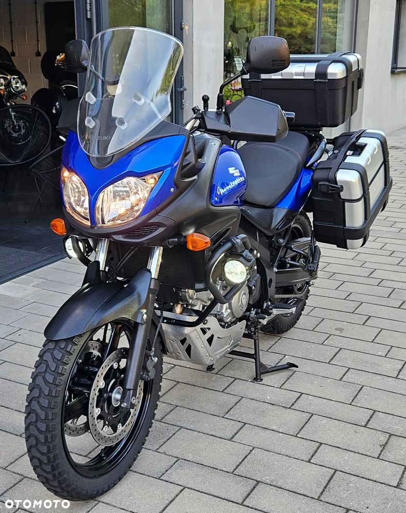Suzuki DL - 12