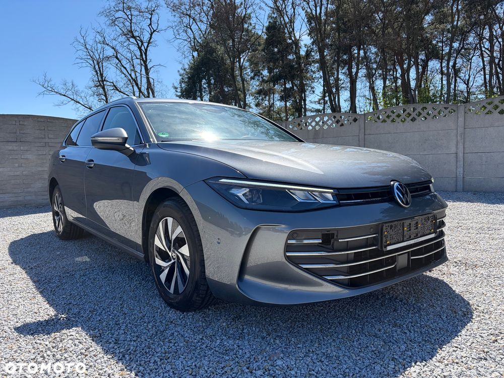 Volkswagen Passat 2.0 TDI SCR DSG Business - 1