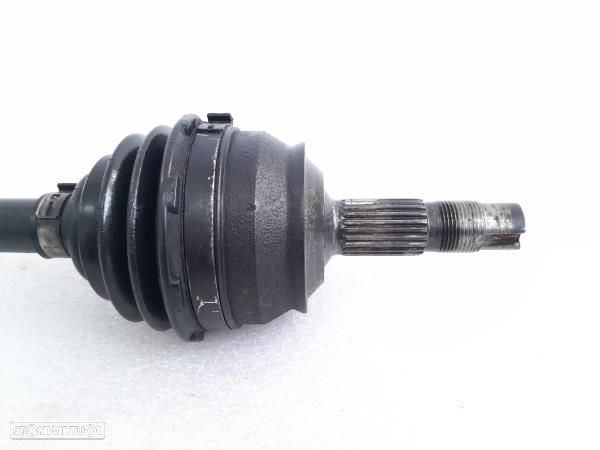 Transmissao Frente Esq Fiat Punto (176_) - 4