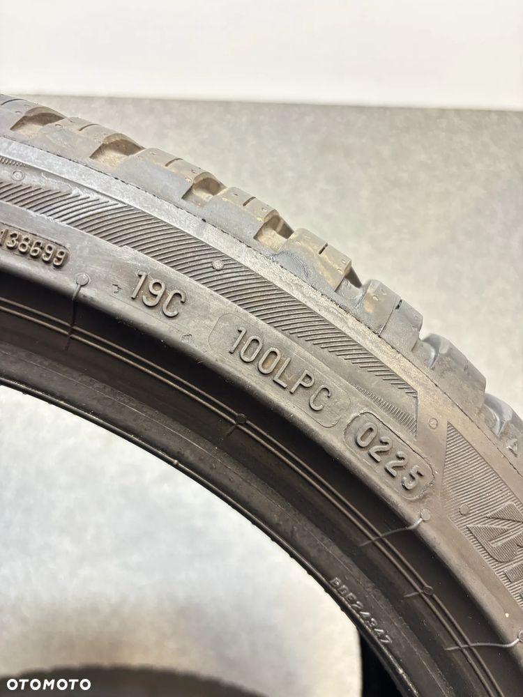 1 Opona Wielosezonowa Bridgestone 225/40/18 92Y, XL - 8