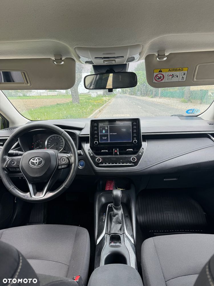 Toyota Corolla 1.8 Hybrid Club - 13