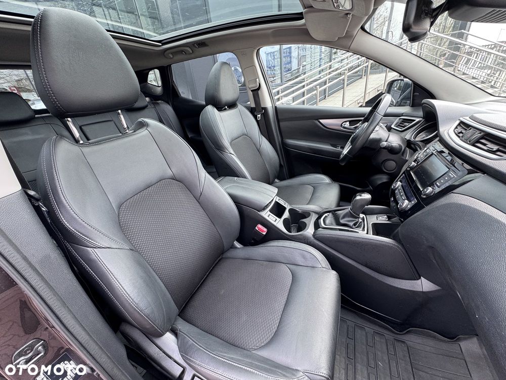 Nissan Qashqai 1.3 DIG-T Tekna DCT - 23