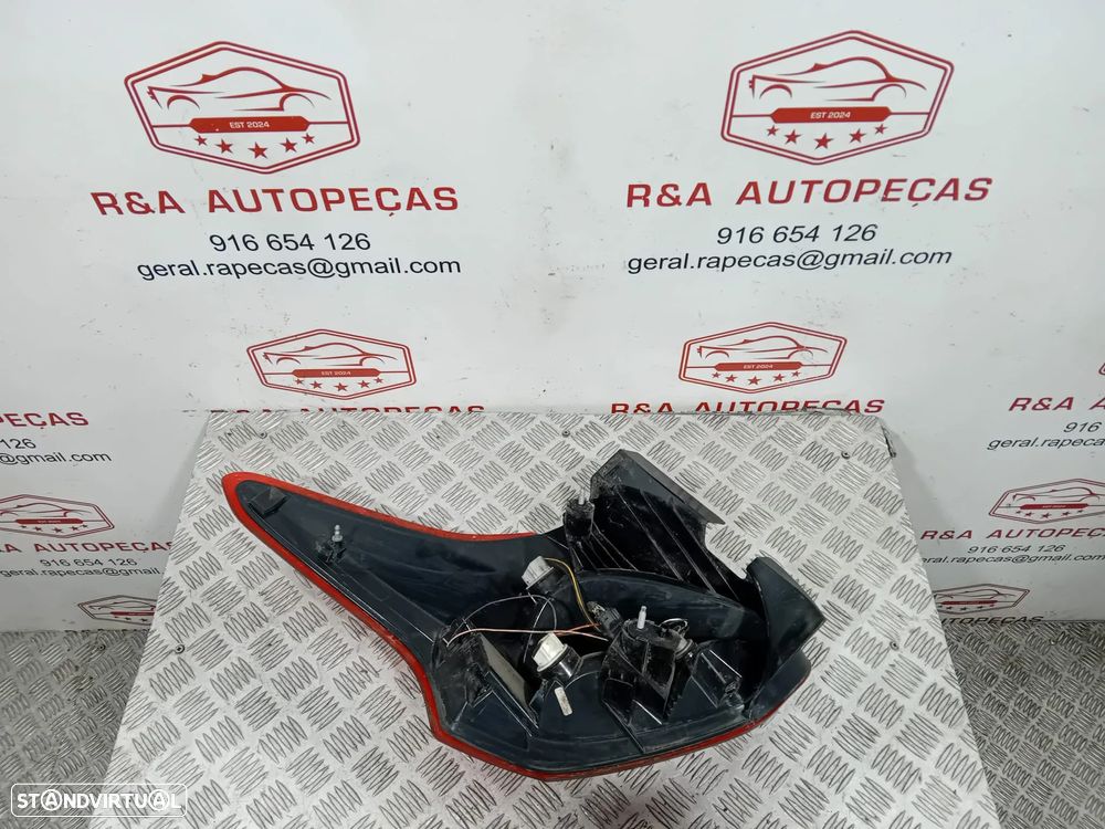 Farolins Direito Esquerdo Ford Focus MK3 III Carro Original - 7