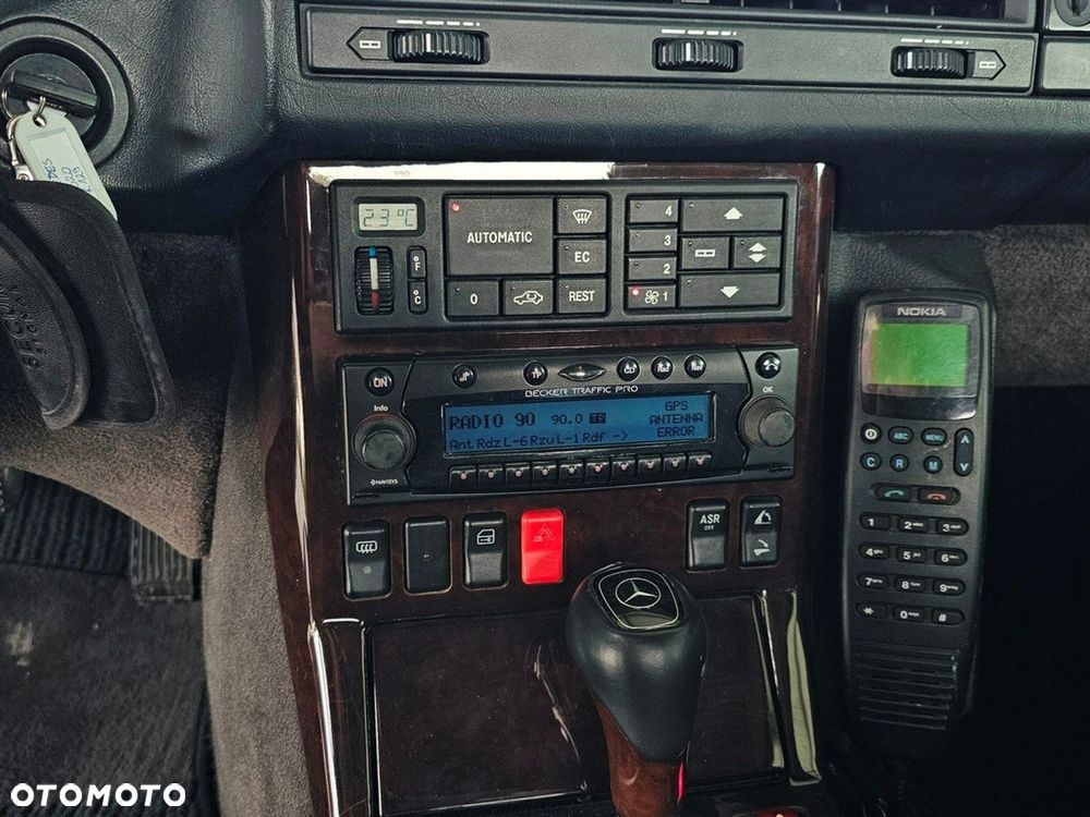 Mercedes-Benz SL - 27