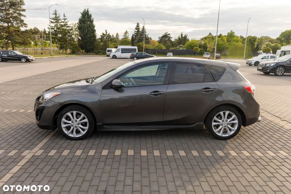 Mazda 3 - 3
