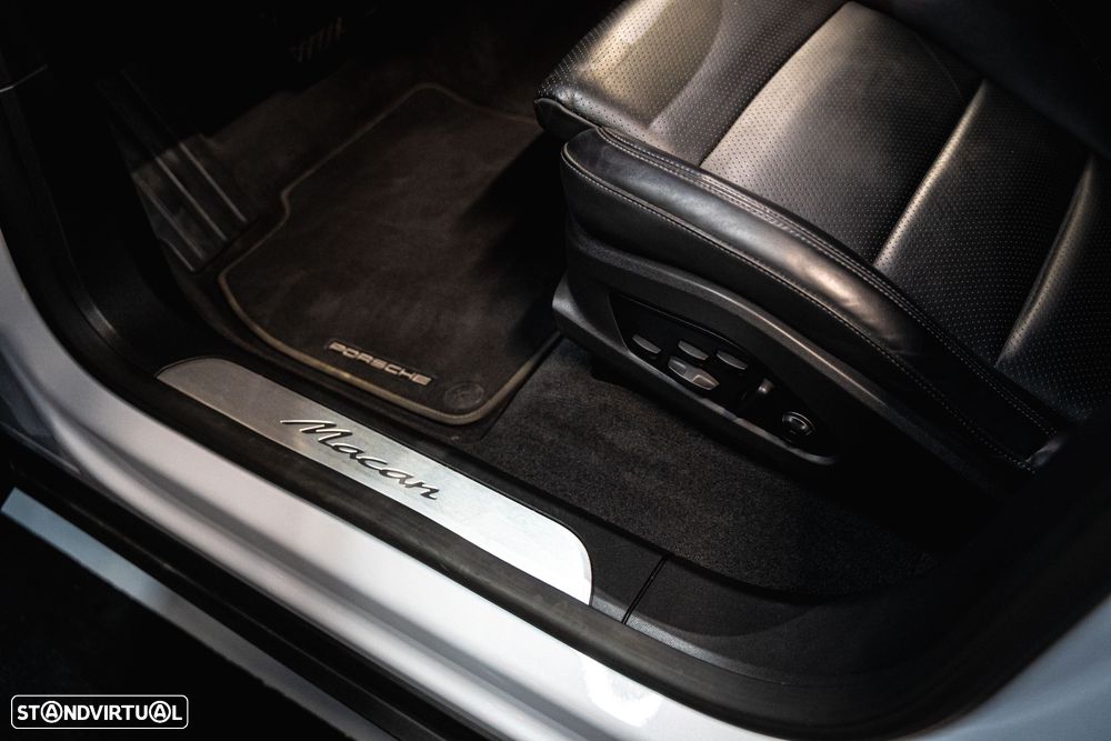 Porsche Macan Electric - 8
