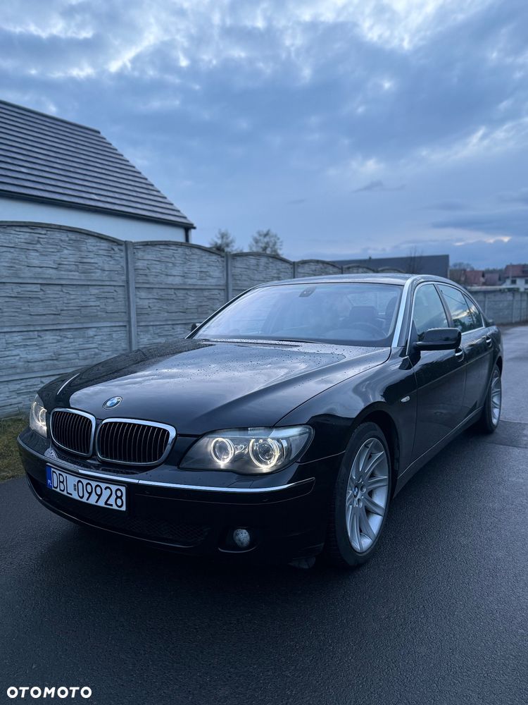 BMW Seria 7 740i L - 1