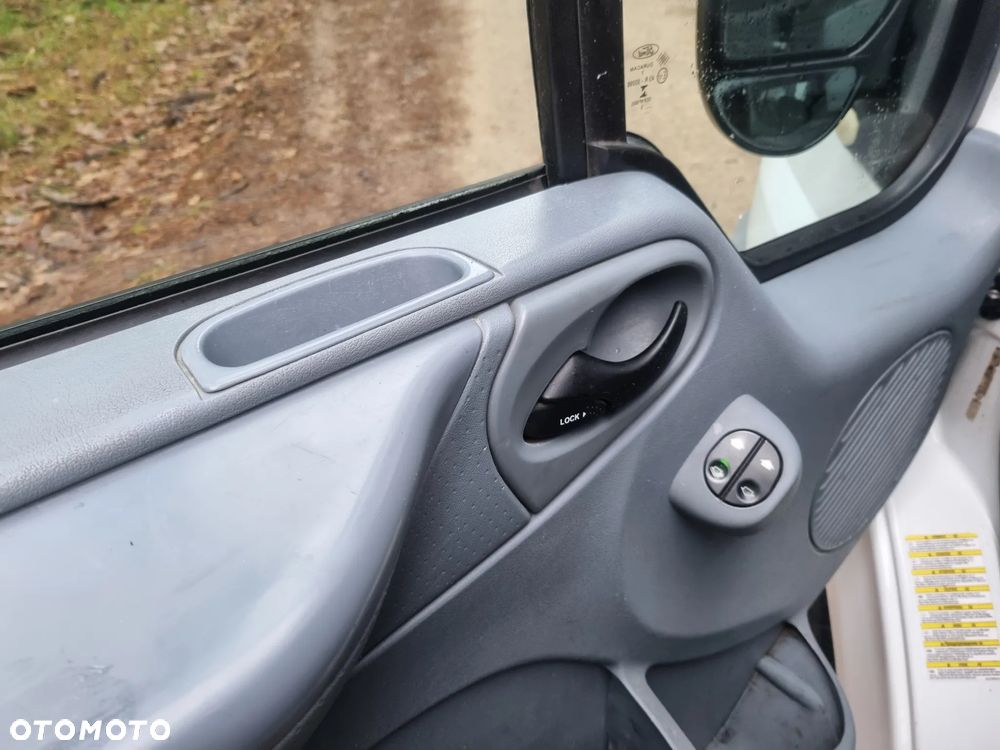 Ford Transit - 9