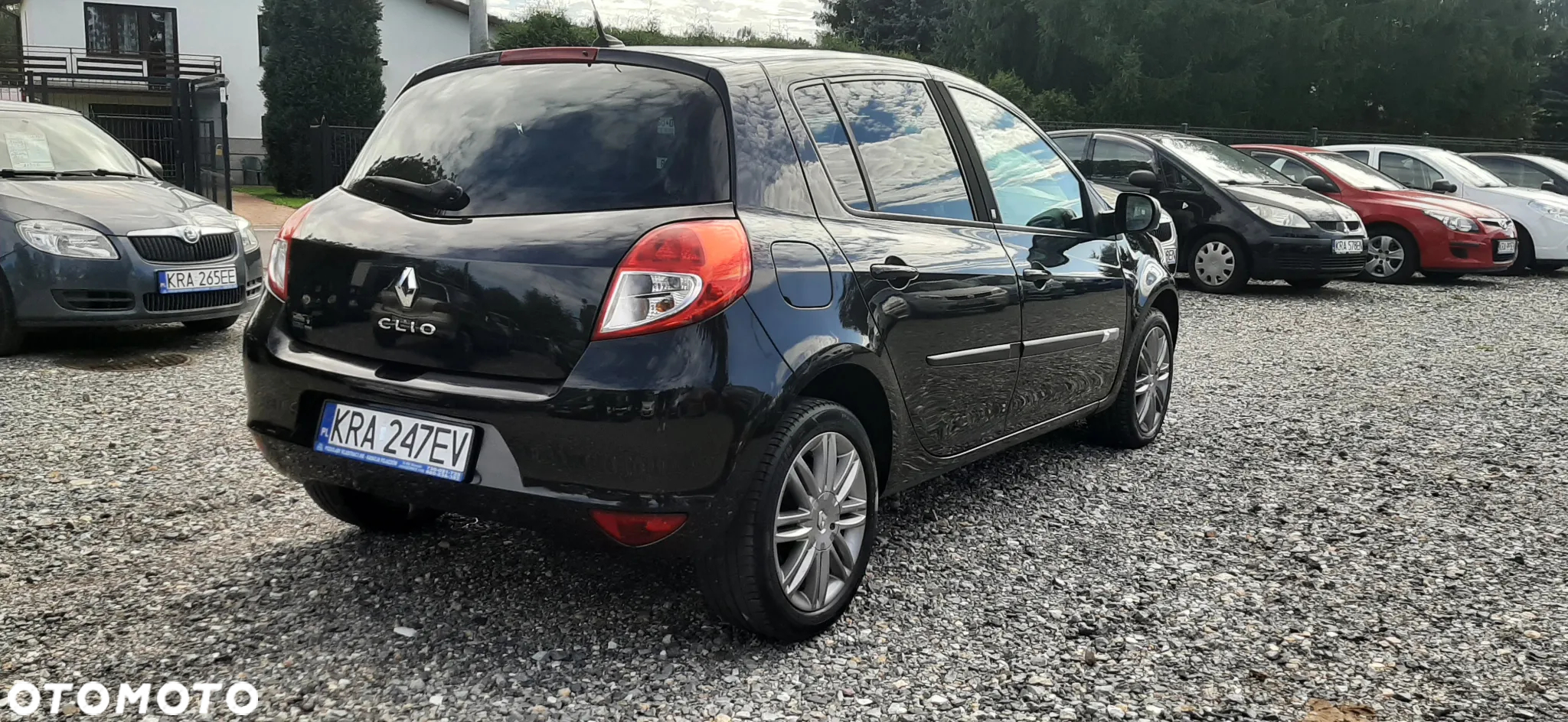 Renault Clio 1.2 16V Dwudziestka Euro5 - 13