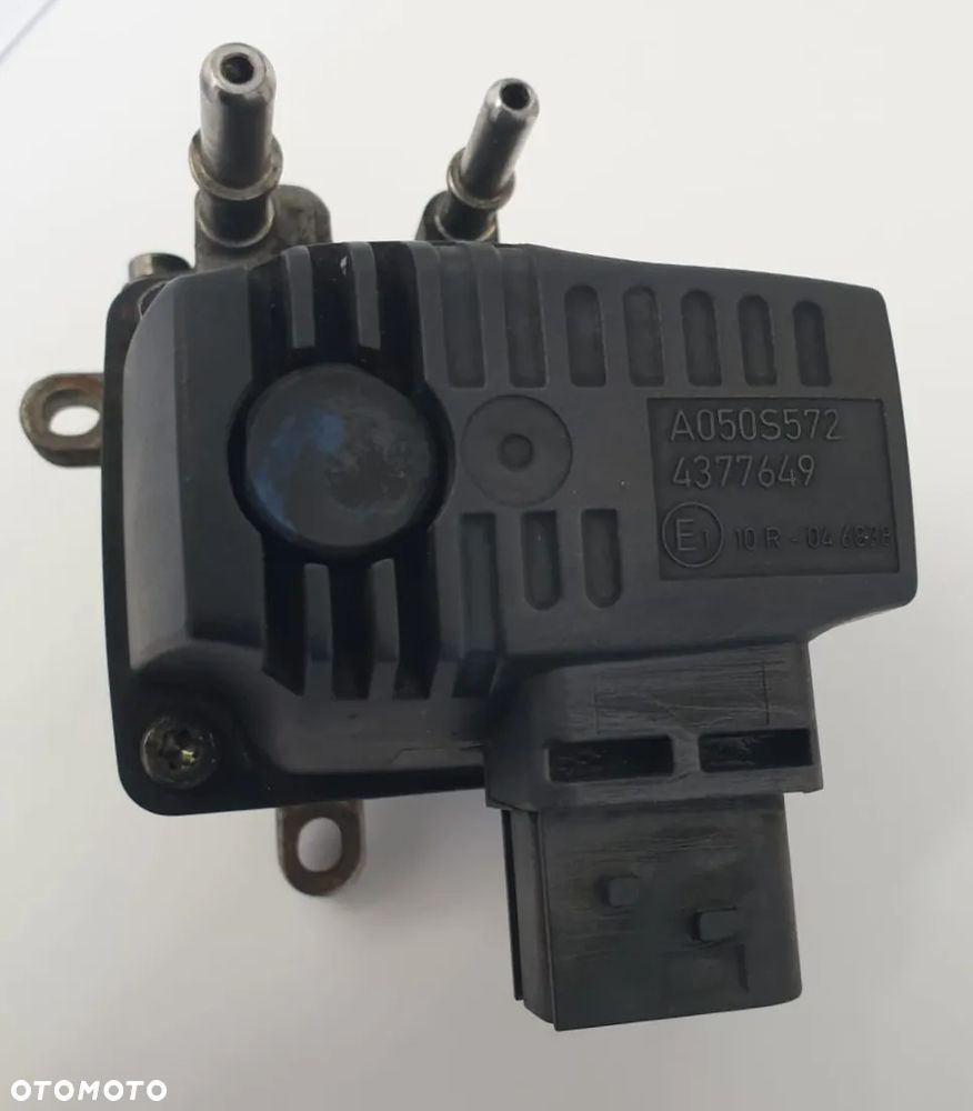 ZAWÓR DOZUJĄCY PŁYN ADBLUE DAF 106XF CF A050S572  4377649 - 2