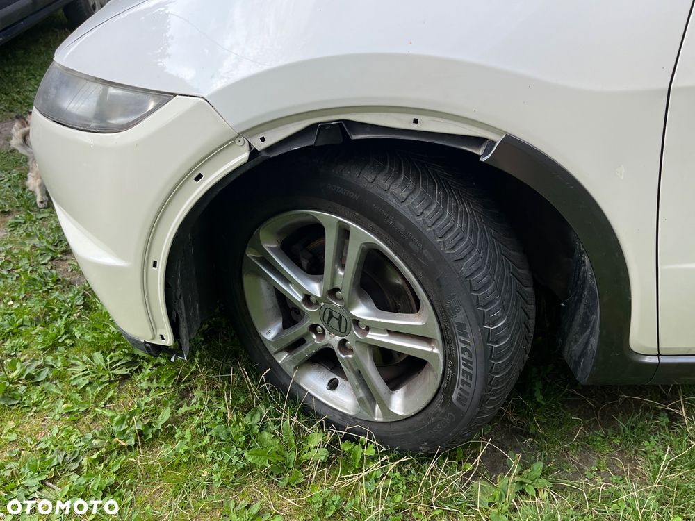 Honda Civic 1.8 Executive - 7