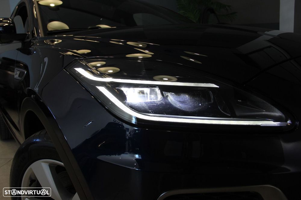 Jaguar E-Pace 1.5 P300e R-Dynamic SE AWD Aut. - 16