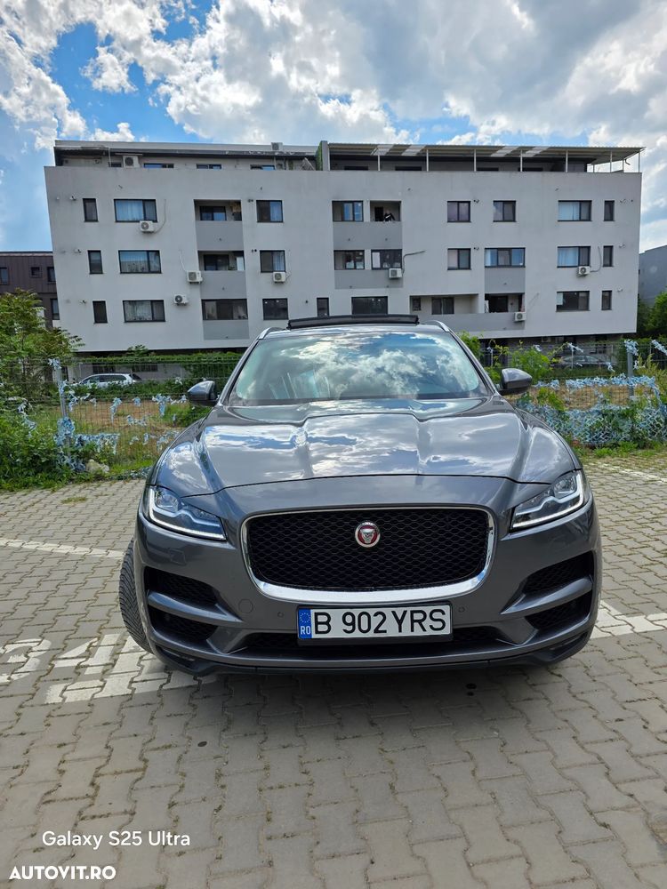 Jaguar F-Pace 20d AWD Pure - 5