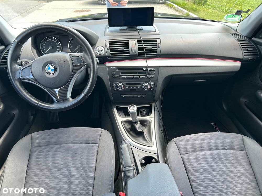 BMW Seria 1 116i - 5