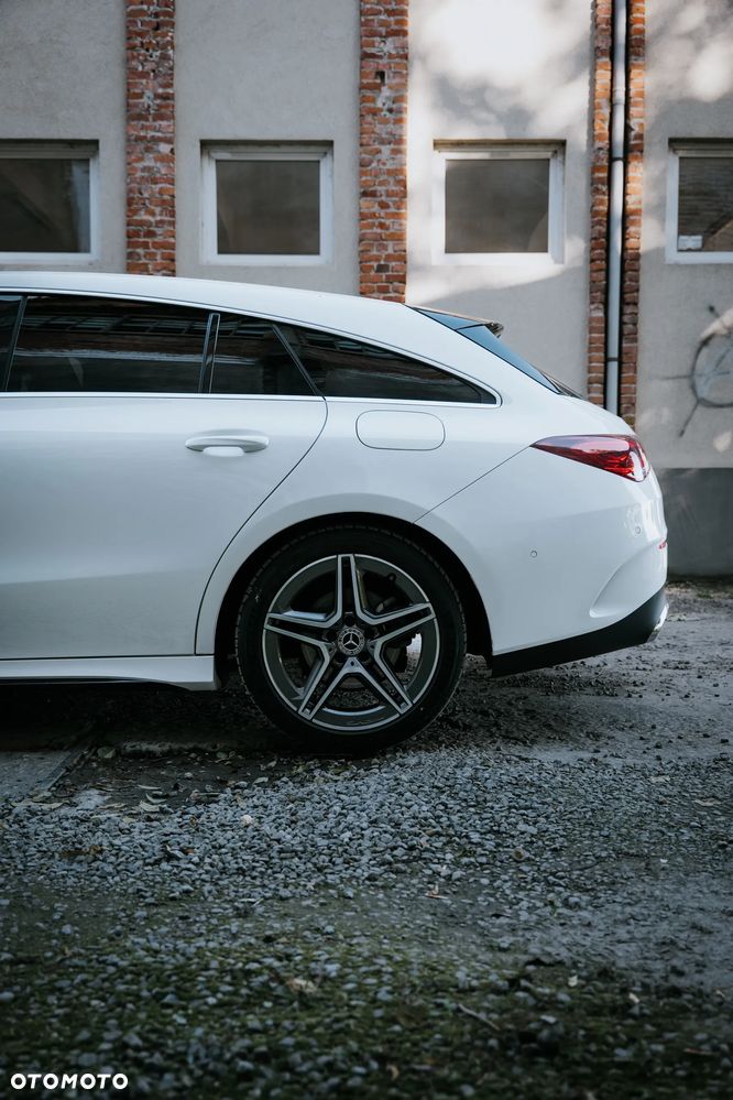 Mercedes-Benz CLA 180 AMG Line 7G-DCT - 15