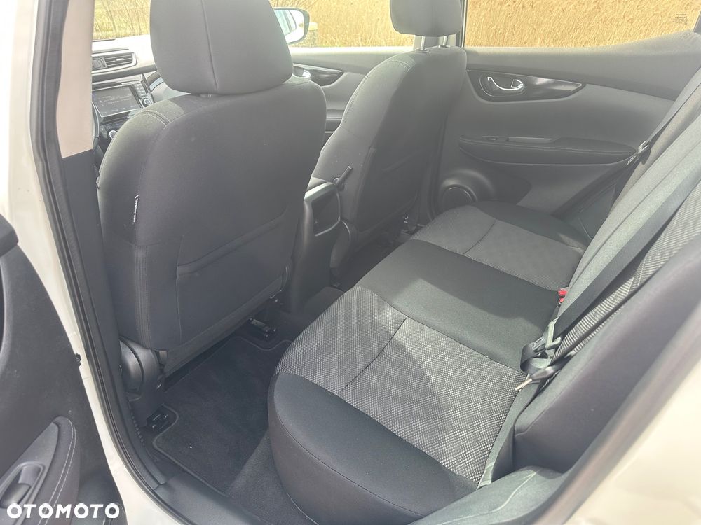 Nissan Qashqai 1.6 DIG-T Tekna - 8