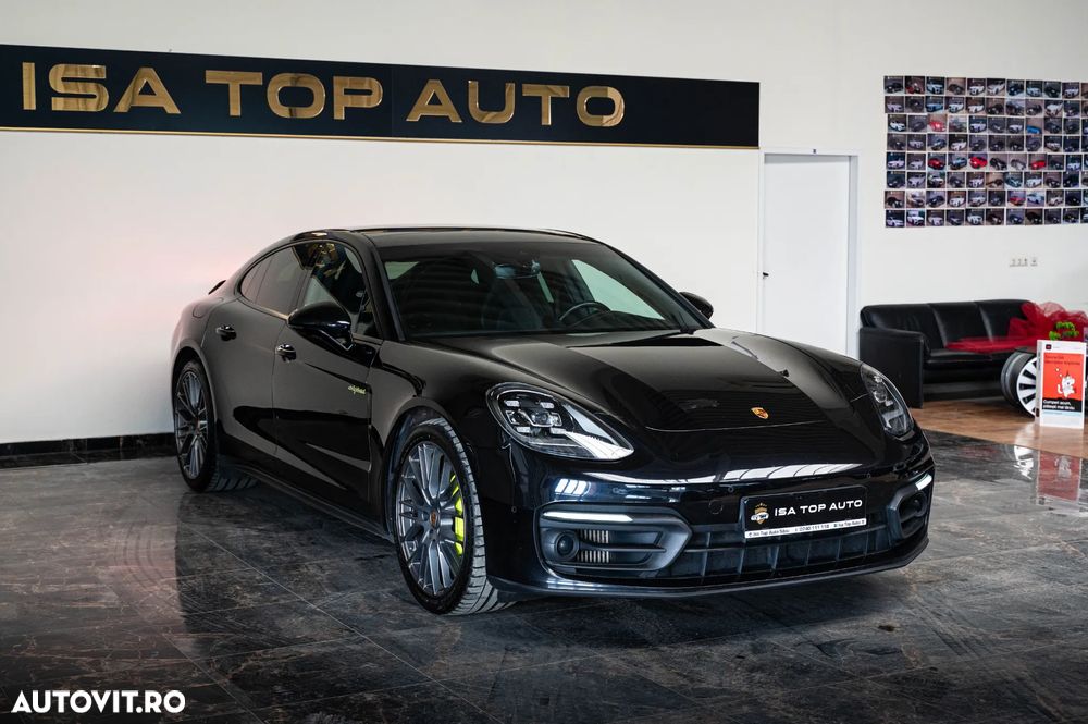 Porsche Panamera 4 E-Hybrid - 11