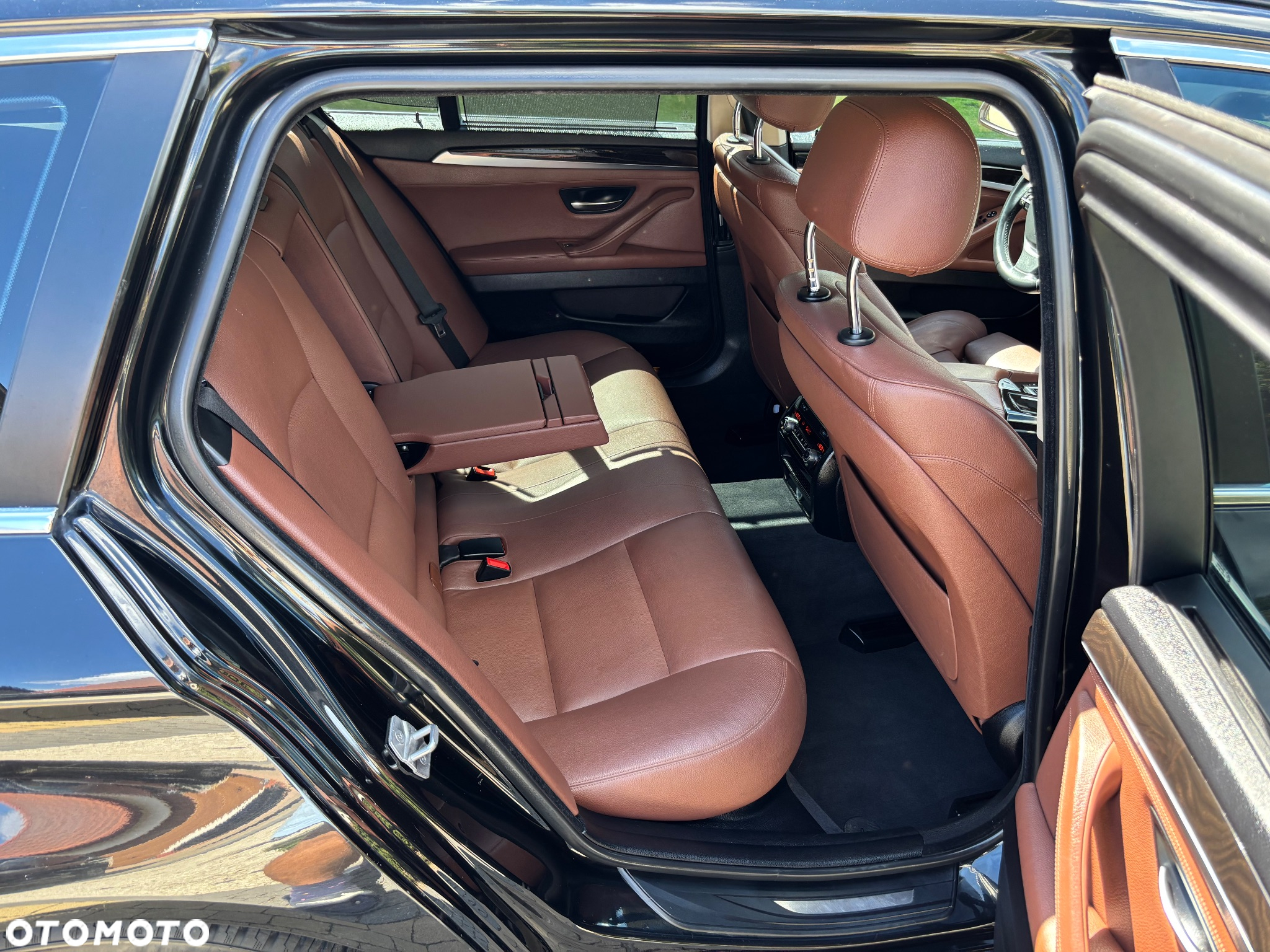 BMW Seria 5 520d xDrive Touring Sport Line - 27