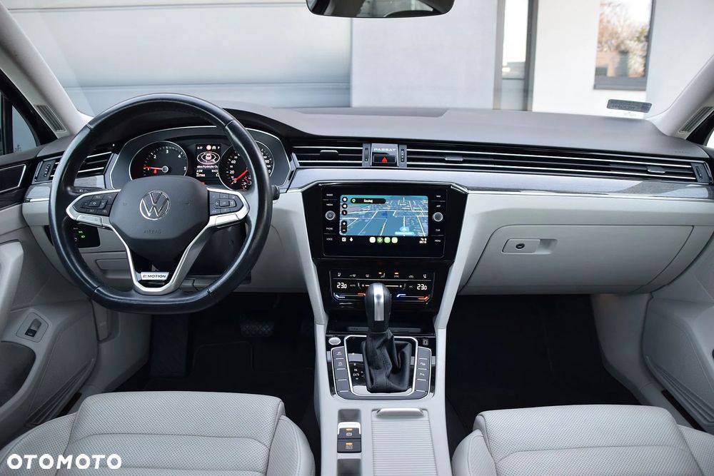 Volkswagen Passat 2.0 TDI 4Mot Elegance DSG - 12