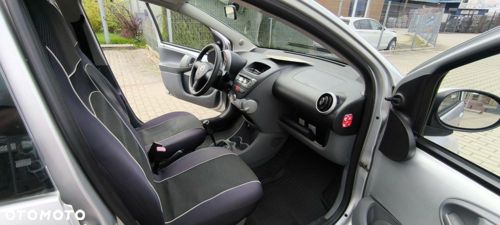 Toyota Aygo - 5