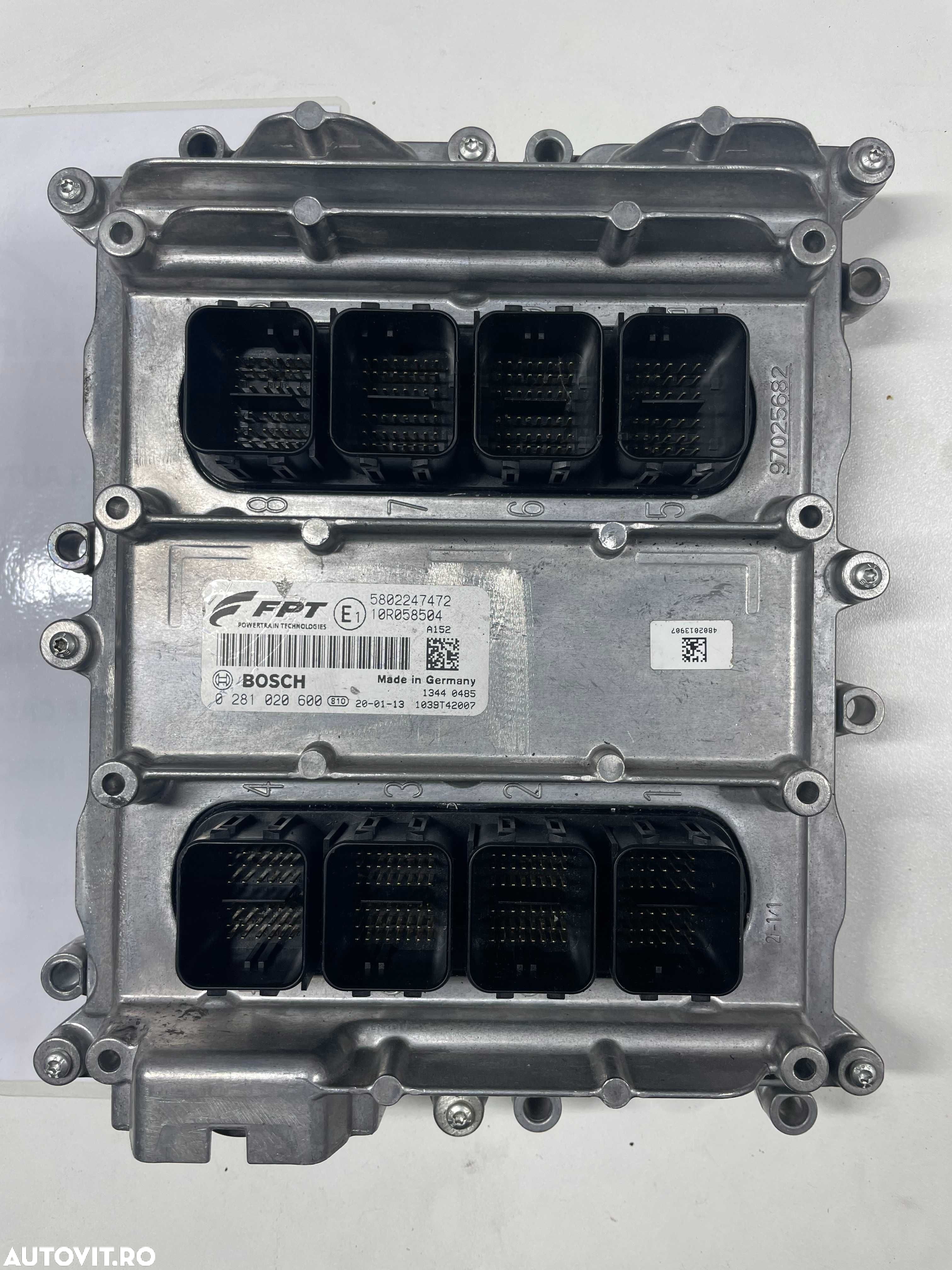 ECU Calculator motor CASE ECU 0281020600 5802247472 NOU - 2