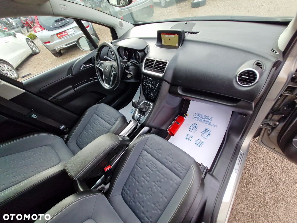 Opel Meriva 1.4 Cosmo - 22