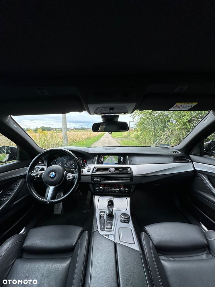 BMW Seria 5 530d xDrive - 10