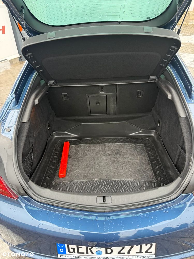 Opel Insignia - 13