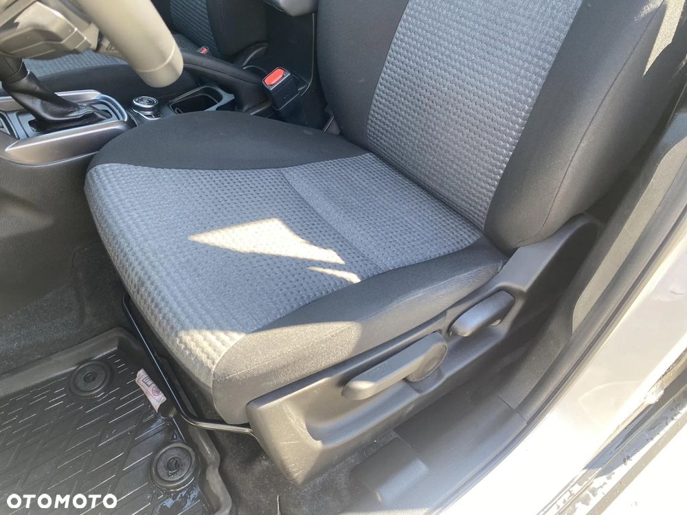 Suzuki SX4 S-Cross 1.5 DualJet Hybrid Premium AGS - 12