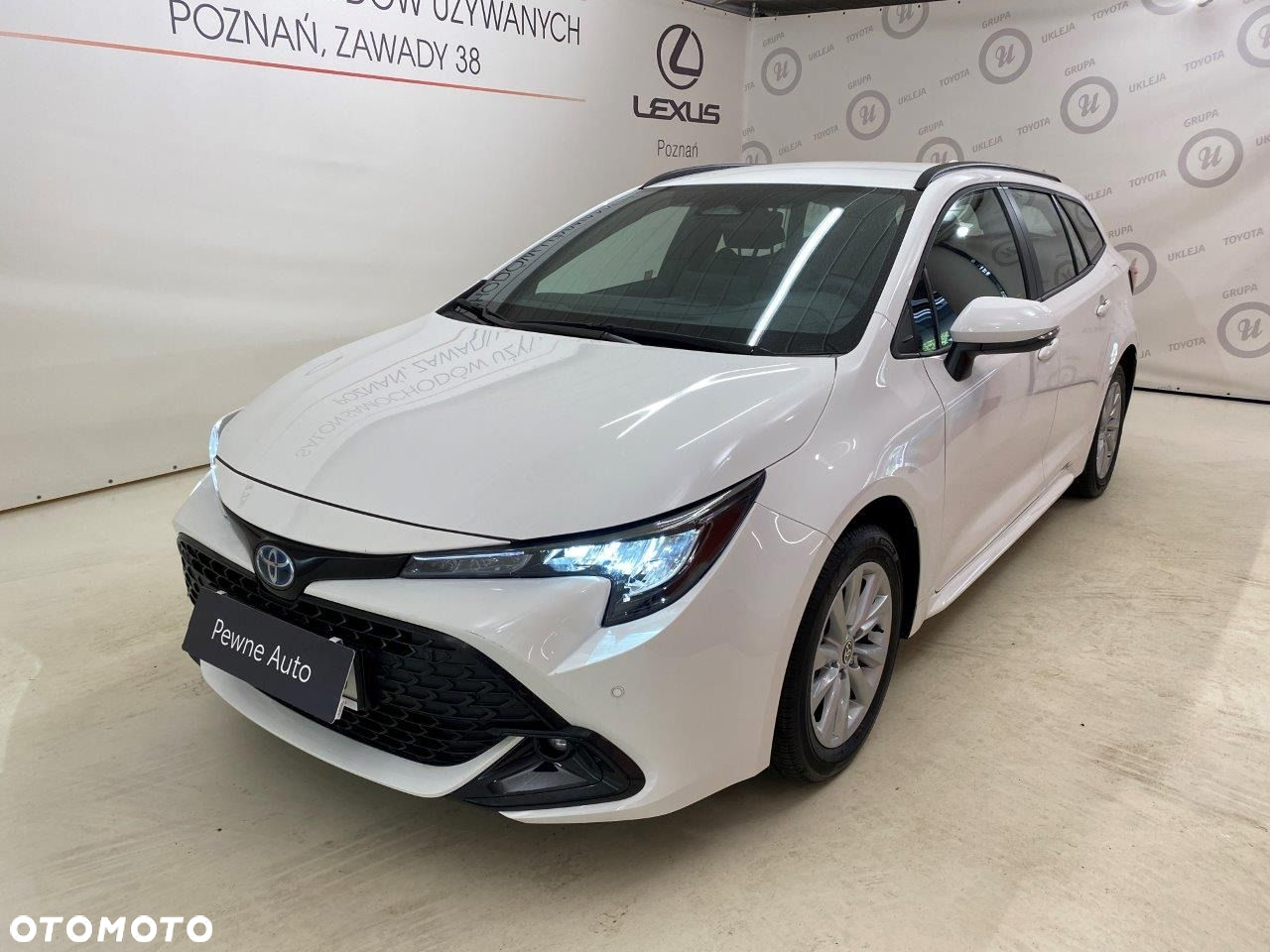 Toyota Corolla 1.8 Hybrid Comfort - 20