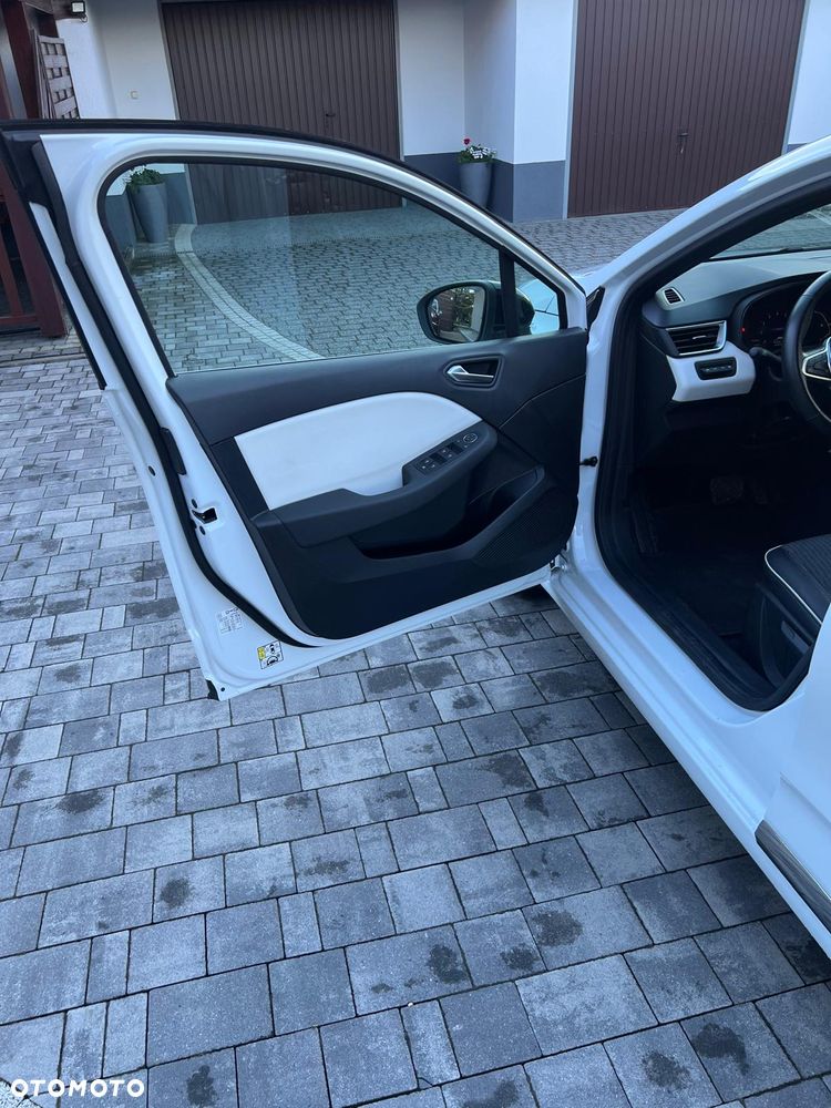 Renault Clio - 13