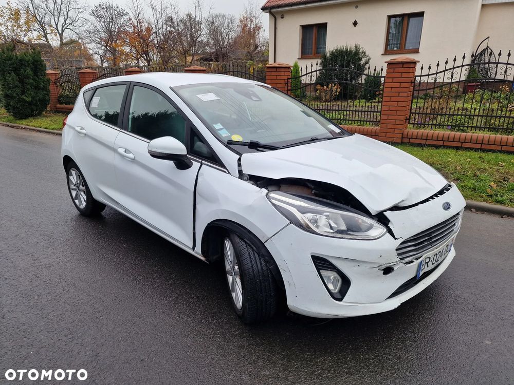 Ford Fiesta 1.5 TDCi ACTIVE PLUS - 11