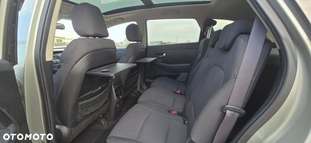 Kia Carens 1.7 CRDi 115 Dream-Team Edition - 13