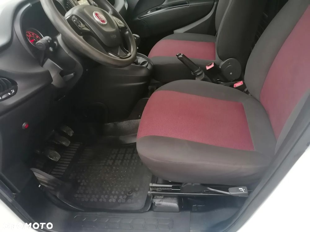Fiat Doblo - 12