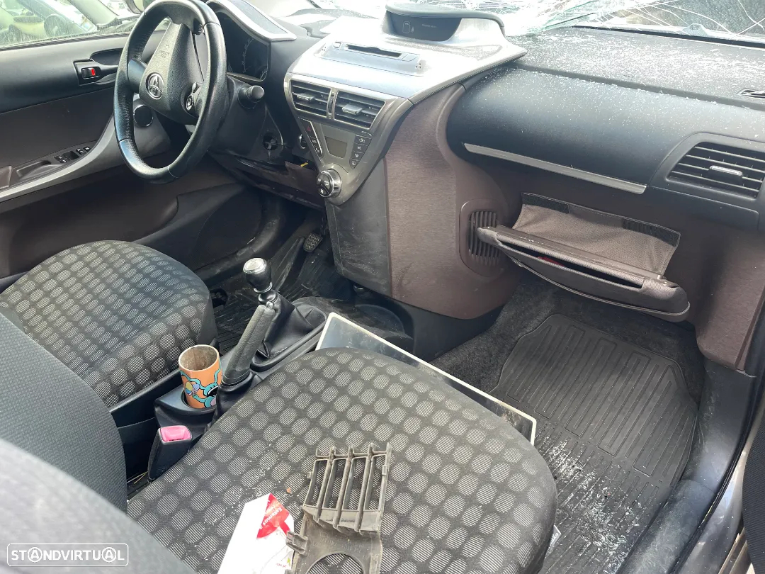 TOYOTA IQ 1.4 D4D DE 2012 PARA PEÇAS - 4