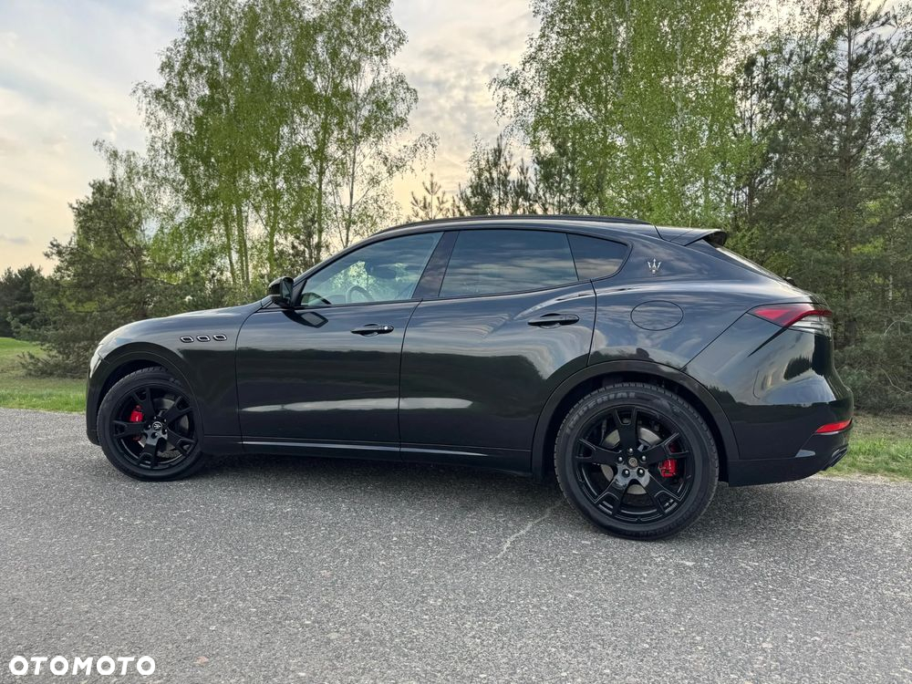 Maserati Levante Modena - 26